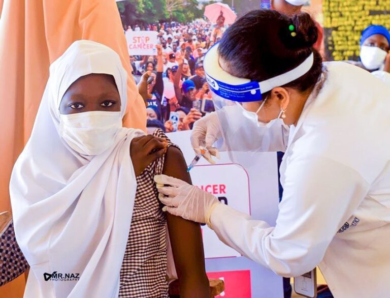 hpv-vaccine-mcf